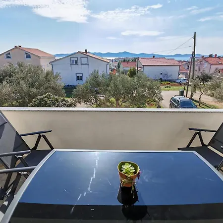 3 Bedroom Gorgeous In *