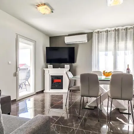 Appartement Magnifique De 3 à *